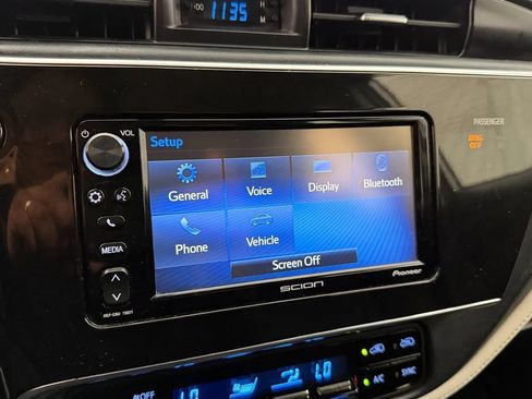 Used 2016 Scion iM FWD image 16