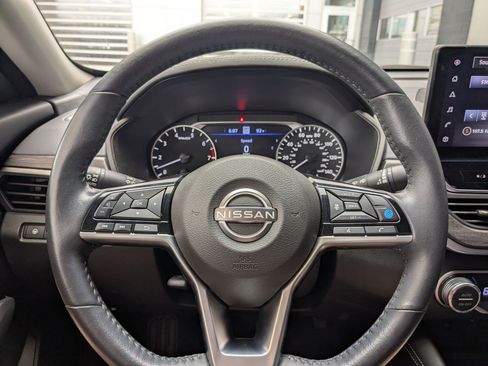 Used 2023 Nissan Altima 2.5 SL AWD/4WD image 15