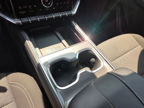 Certified 2025 GMC Acadia Elevation image 27