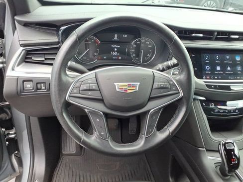 Used 2023 Cadillac XT5 Luxury AWD/4WD image 7