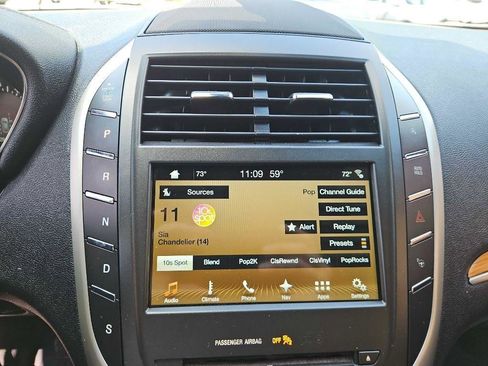 Used 2017 Lincoln MKC Reserve AWD/4WD image 18