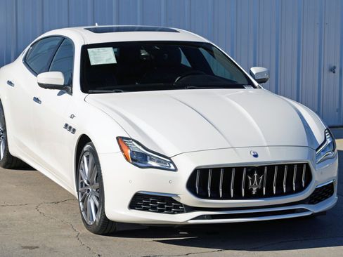 Used 2022 Maserati Quattroporte GT image 53