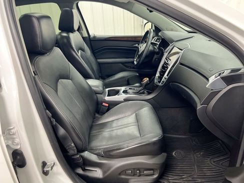 Used 2013 Cadillac SRX Luxury AWD/4WD image 22