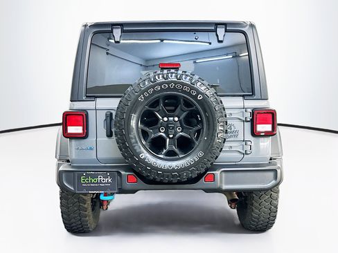 Used 2023 Jeep Wrangler Unlimited w/ Cold Weather Group AWD/4WD image 7
