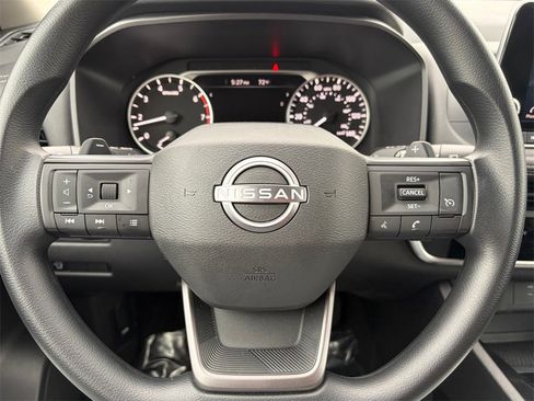 Certified 2025 Nissan Rogue S image 9