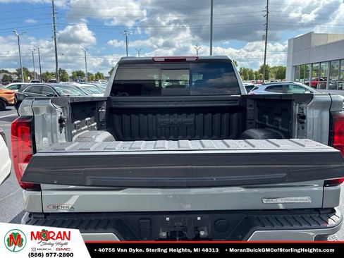 Certified 2025 GMC Sierra 1500 Elevation w/ Elevation Premium Package AWD/4WD image 8
