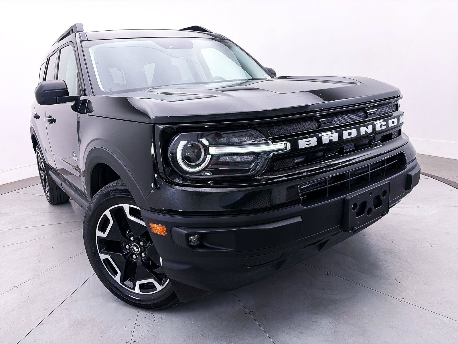 Used 2023 Ford Bronco Sport Outer Banks w/ Tech Package AWD/4WD image 7