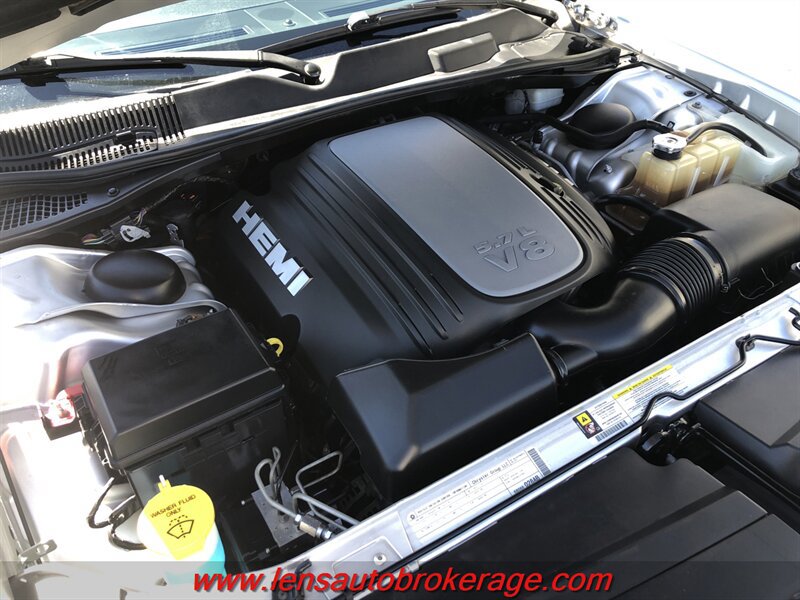 Used 2010 Dodge Challenger R/T RWD image 25