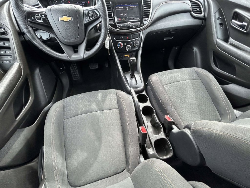 Used 2020 Chevrolet Trax LS w/ Tint and Cruise Package FWD image 13