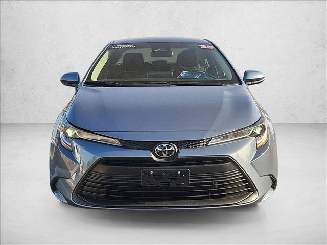 Used 2025 Toyota Corolla LE FWD image 2
