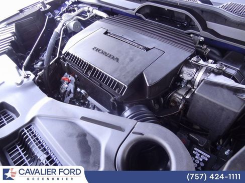 Used 2025 Honda Pilot Touring image 47