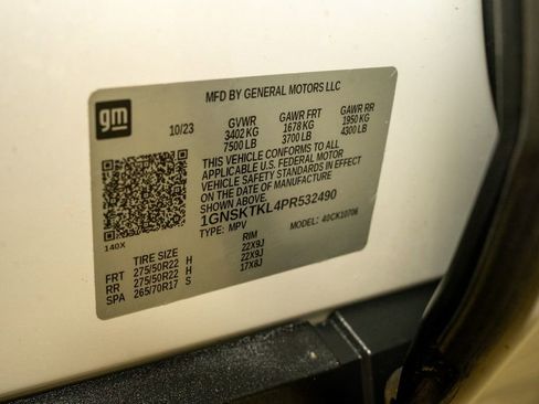 Used 2023 Chevrolet Tahoe High Country w/ Premium Package 2 image 24