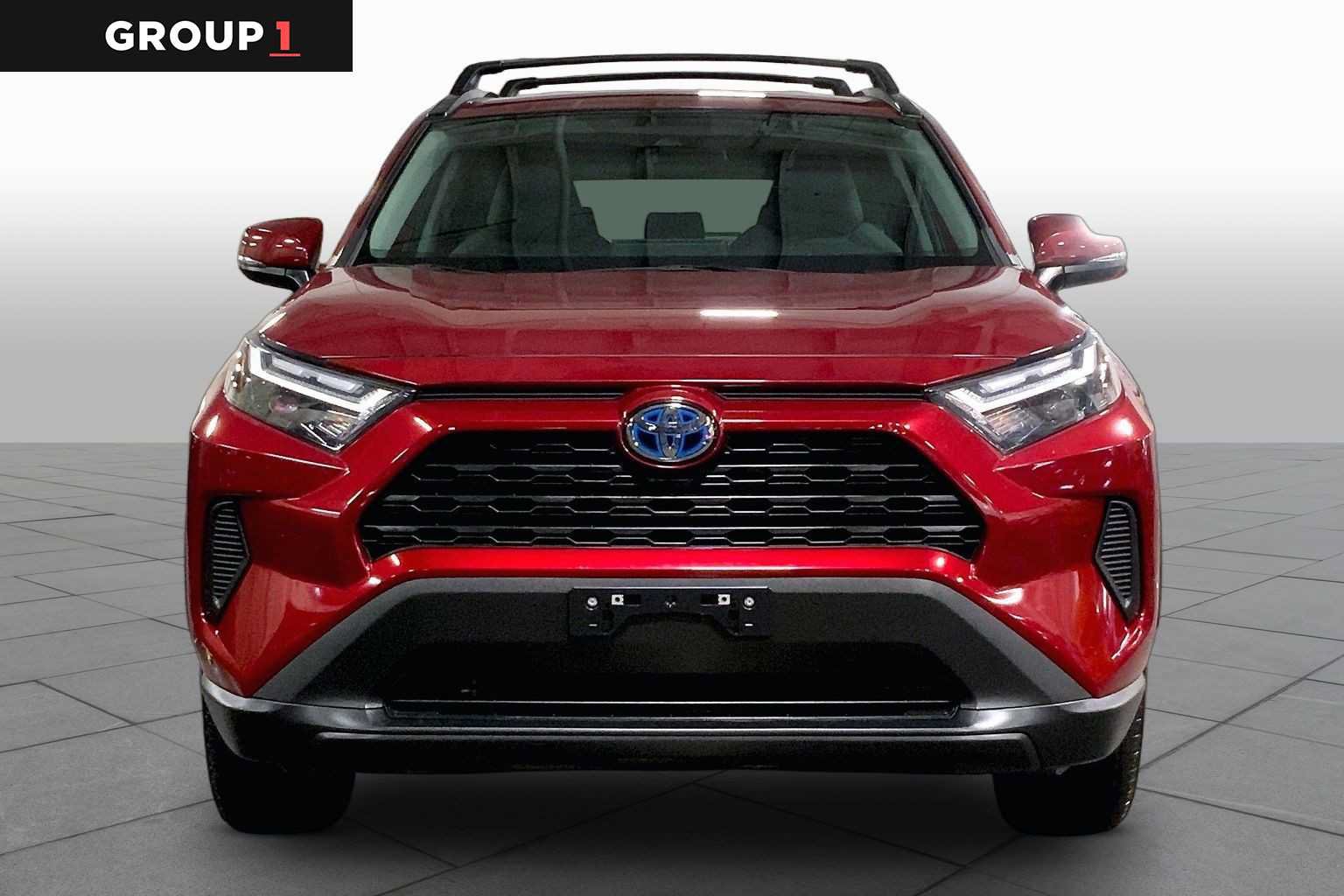 Certified 2024 Toyota RAV4 XLE AWD/4WD image 4