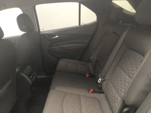 Used 2020 Chevrolet Equinox LT w/ Driver Convenience Package FWD image 18