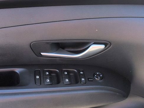 Used 2023 Hyundai Santa Cruz SEL Premium AWD/4WD image 13