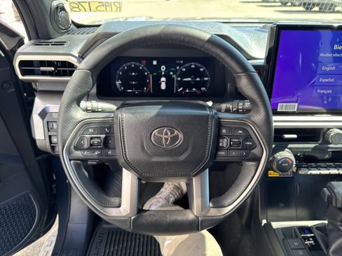 Used 2026 Toyota 4Runner TRD Off-Road Premium AWD/4WD image 20