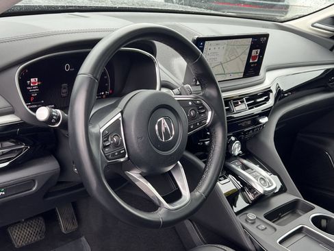 Used 2025 Acura MDX SH-AWD w/ Technology Package image 17