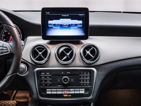 Certified 2018 Mercedes-Benz GLA 250 image 13