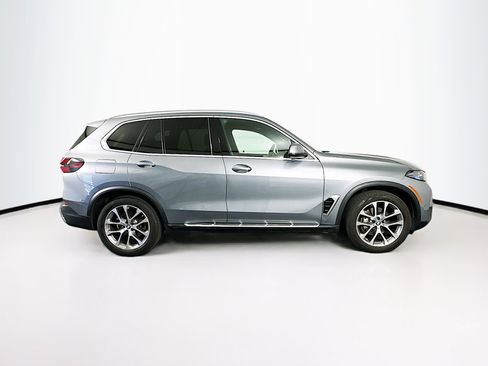 Used 2024 BMW X5 sDrive40i w/ Premium Package image 10