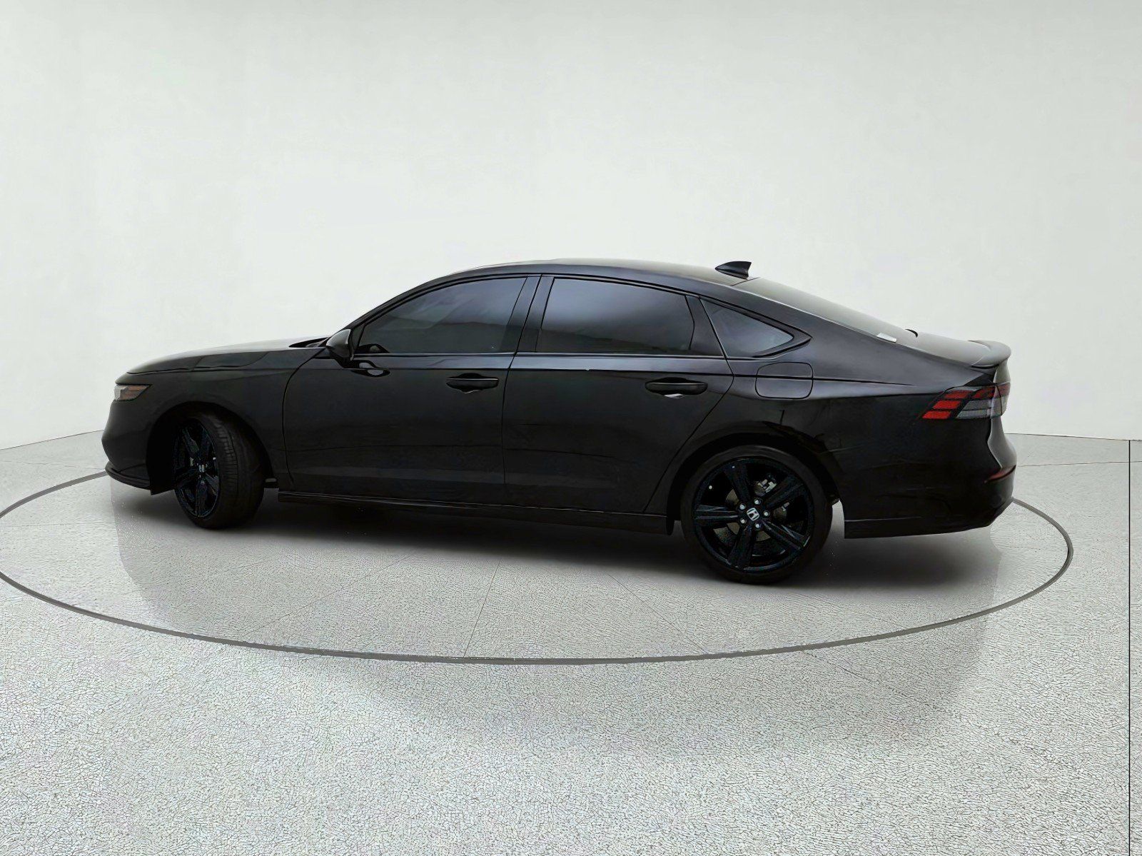 Used 2024 Honda Accord Sport image 13