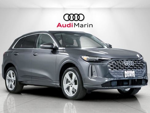 Used 2025 Audi Q5 Premium Plus w/ Premium Plus image 7