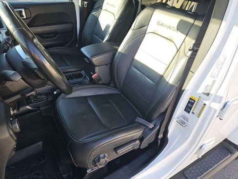 Used 2023 Jeep Wrangler Sahara w/ Cold Weather Group image 6