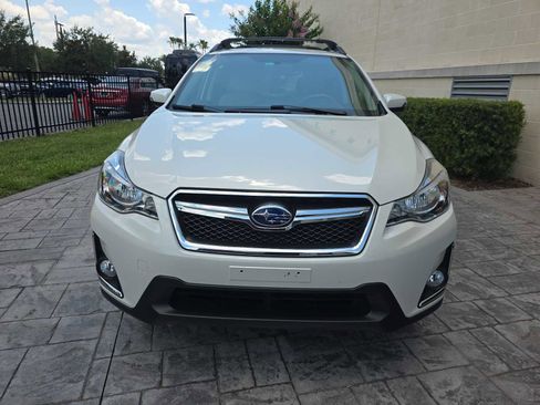 Used 2016 Subaru Crosstrek 2.0i Limited w/ Popular Package #2 AWD/4WD image 2