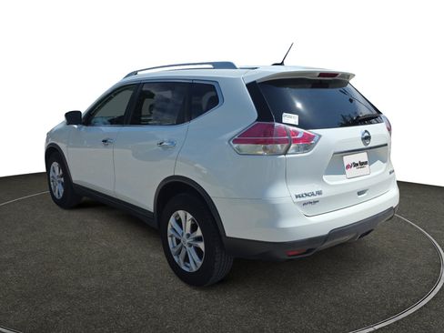 Used 2016 Nissan Rogue SV w/ SV Premium Package AWD/4WD image 3