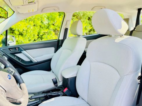 Used 2015 Subaru Forester 2.5i w/ Alloy Wheel Package image 35