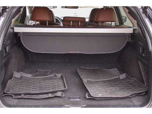 Used 2022 Subaru Outback Touring w/ Popular Package #2 image 25