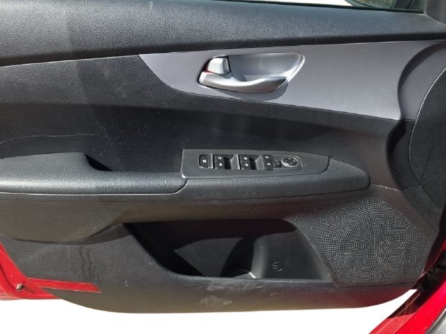 Used 2024 Kia Forte LXS FWD image 27