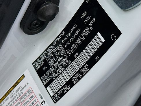 Used 2024 Toyota 4Runner TRD Off-Road image 12