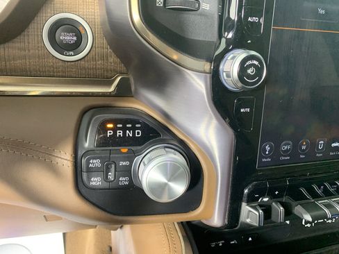 Used 2019 RAM 1500 Limited AWD/4WD image 25