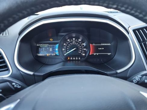Used 2019 Ford Edge SEL w/ Equipment Group 201A AWD/4WD image 28