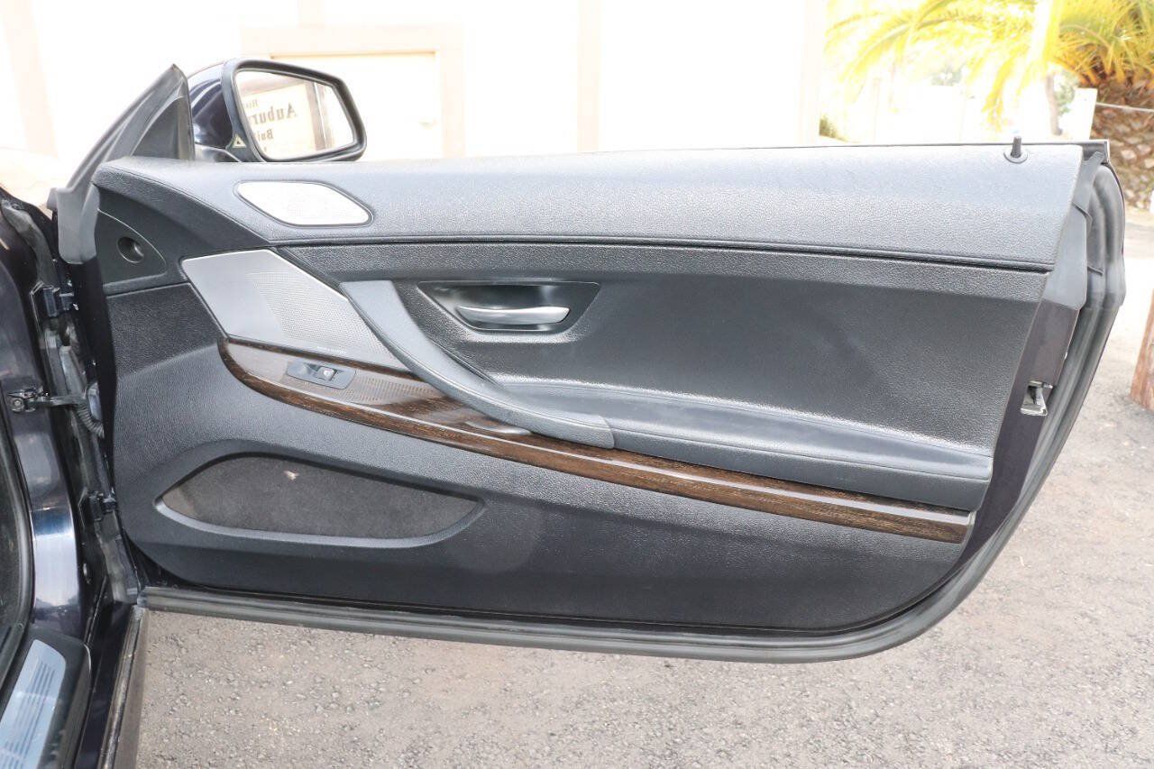 Used 2012 BMW 640i Convertible RWD image 37