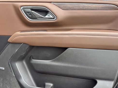 Used 2023 Chevrolet Tahoe High Country w/ LPO, Illumination Package image 10