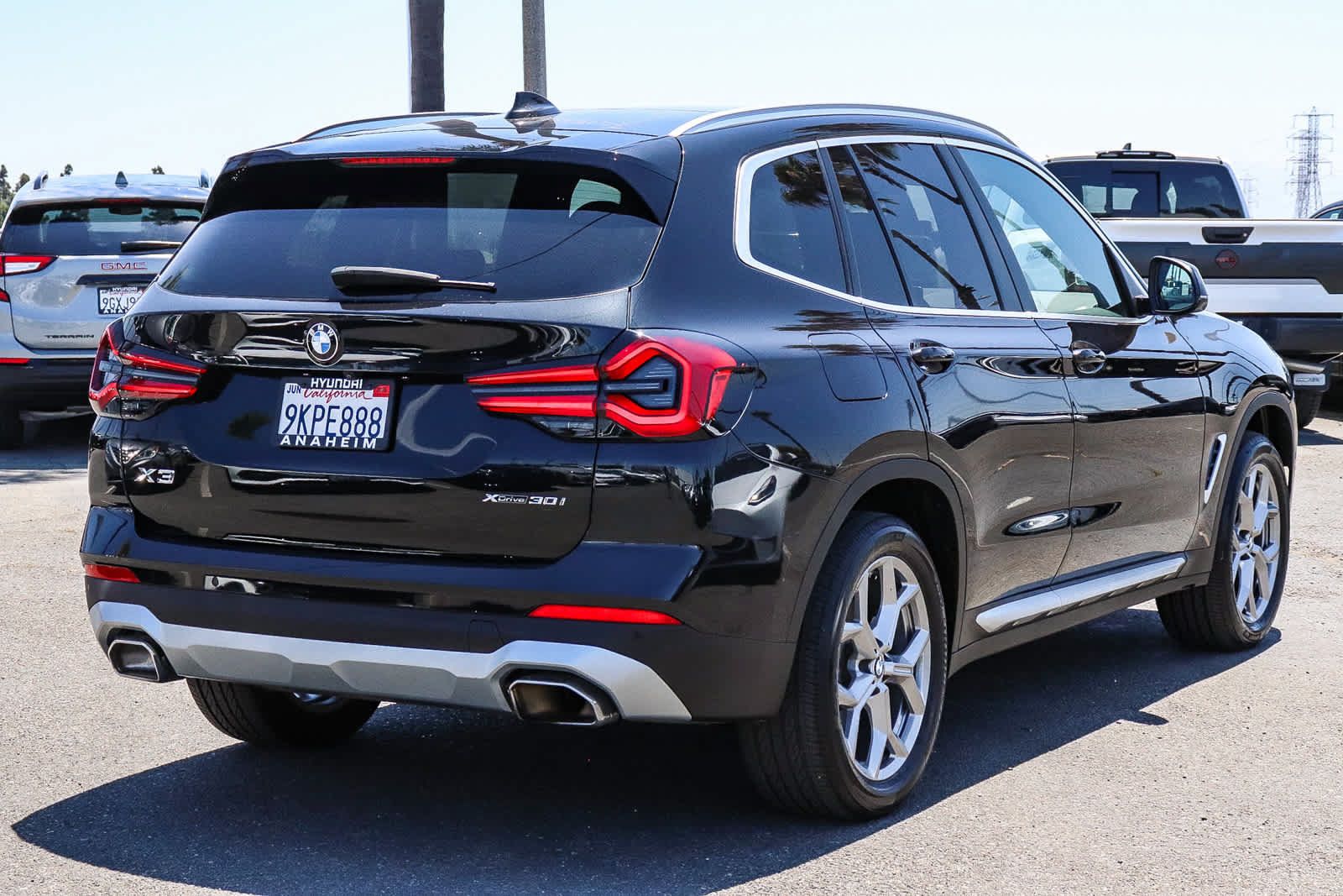 Used 2024 BMW X3 xDrive30i w/ Convenience Package AWD/4WD image 7