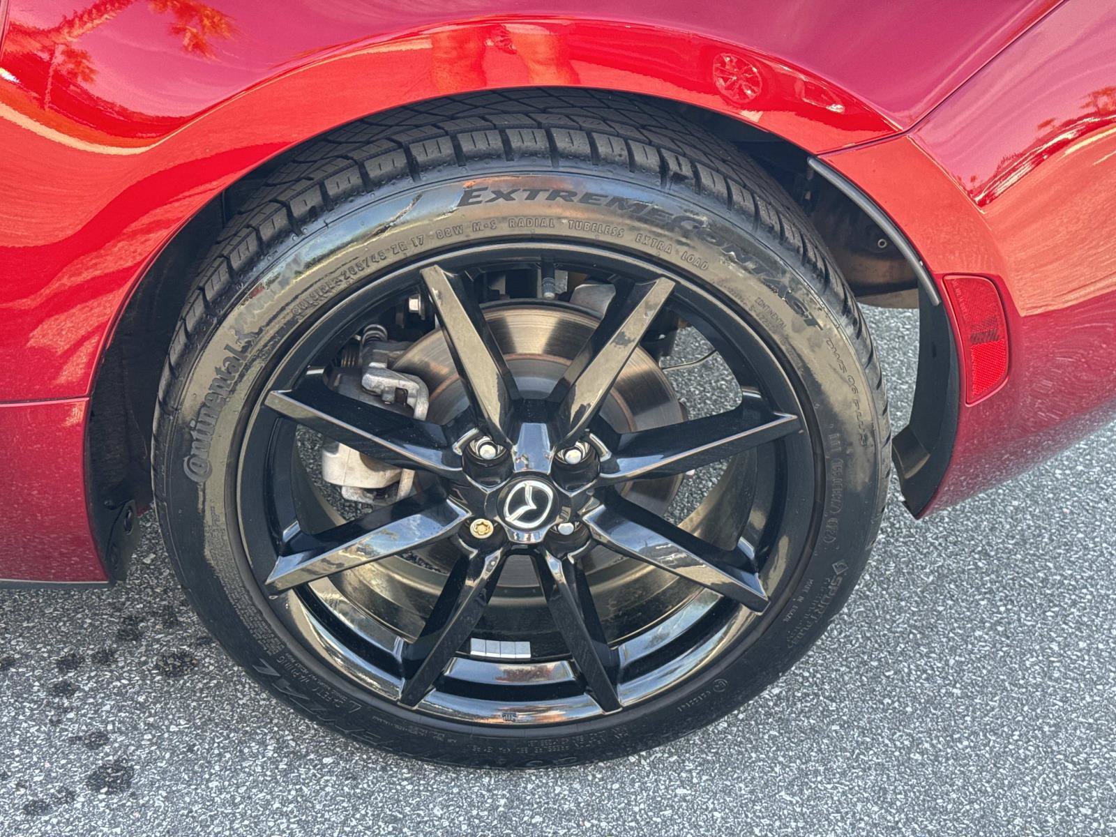 Used 2022 MAZDA MX-5 Miata Club RWD image 26