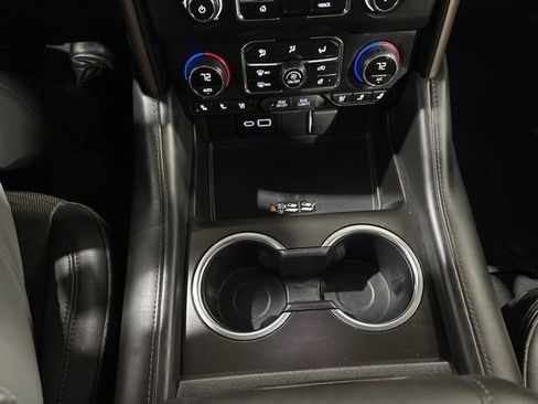 Certified 2024 Chevrolet Tahoe High Country w/ Advanced Technology Package AWD/4WD image 29