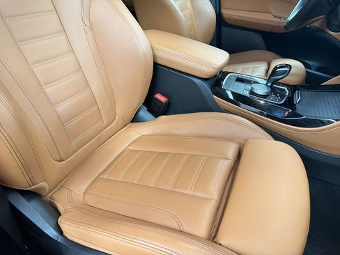 Used 2023 BMW X4 xDrive30i w/ Premium Package image 27