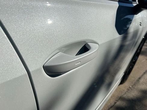 New 2026 Volkswagen Tiguan SE R-Line image 33