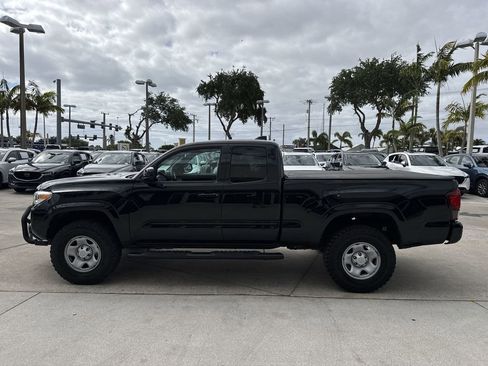 Used 2021 Toyota Tacoma SR w/ SR Convenience Package RWD image 27
