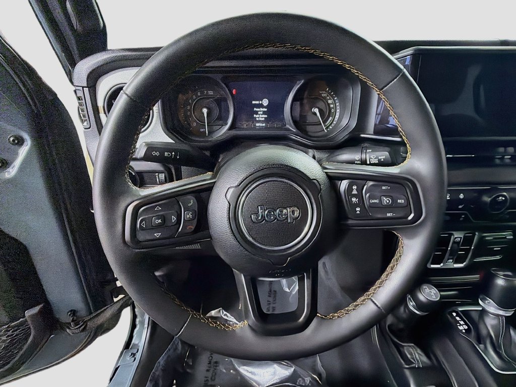 Used 2024 Jeep Wrangler Unlimited w/ Convenience Group AWD/4WD image 13