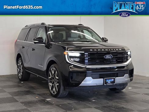 New 2026 Ford Expedition Platinum AWD/4WD image 2
