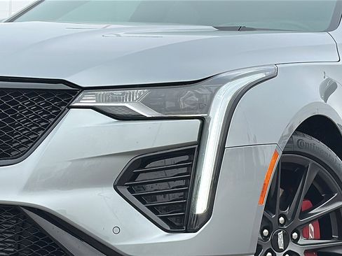 Certified 2025 Cadillac CT4 V w/ Super Cruise Package image 4