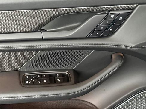 New 2025 Porsche Taycan GTS image 93