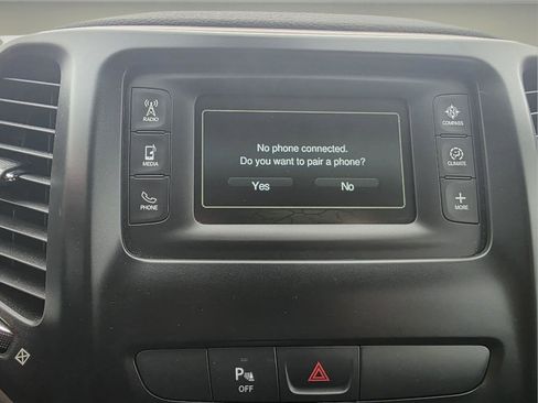 Used 2016 Jeep Cherokee Latitude w/ Safety/Convenience Group image 20