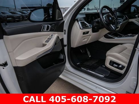 Used 2023 BMW X7 M60i w/ Executive Package AWD/4WD image 42