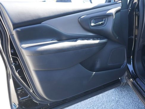 Used 2023 Nissan Murano S image 13