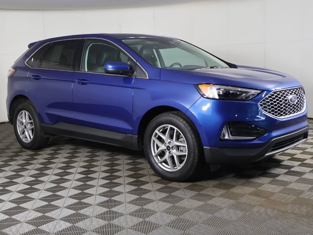 Used 2024 Ford Edge SEL w/ Convenience Package AWD/4WD image 2